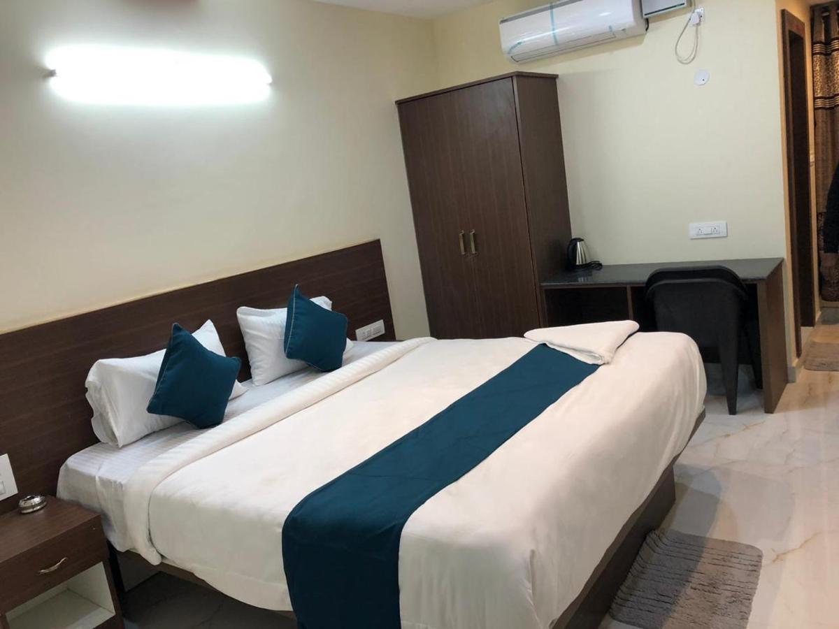 Sv Dreamstay Near Kempegowda International Airport Yelahanka Bagian luar foto